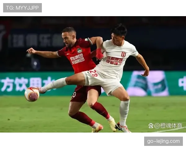 【2026年4月中超联赛·人物·专访面对面:成都蓉城队长谈球队风格,强调“攻守平衡是立足根本” 【2026年4月中超联赛·人物·专访面对面:成都蓉城队长谈球队风格,强调“攻守平衡是立足根本”